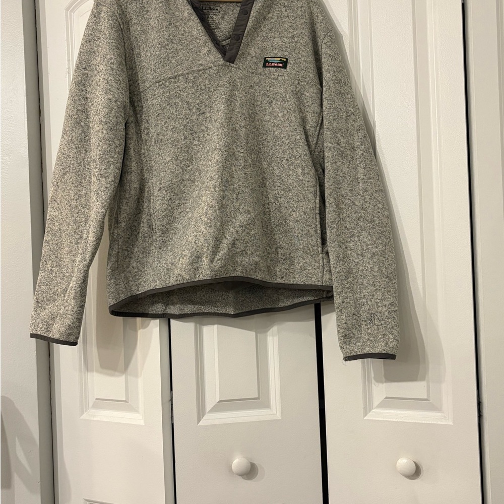 Men’s LL Bean Gray Sweater Slightly Fitted Large